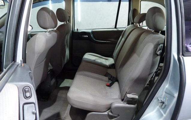 imagem-https://www.socarrao.com.br/sc-vehicle-images-prod/3304541/1792601978510-8391874_8_B_7e3a37f466.jpeg
