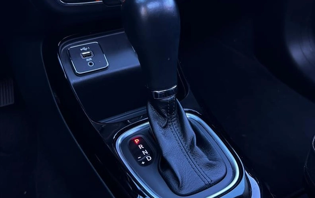 imagem-https://www.socarrao.com.br/sc-vehicle-images-prod/3304865/1787079312087-RME-3F07_07.jpg