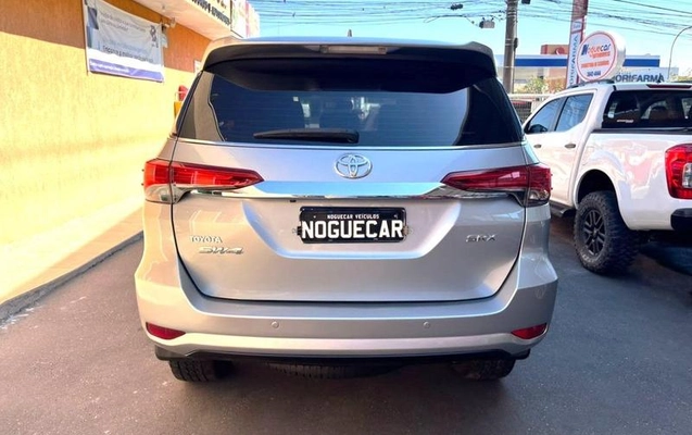 imagem-https://www.socarrao.com.br/sc-vehicle-images-prod/3304924/1787079414217-8392419_7_B_5ef20a76f4.jpeg