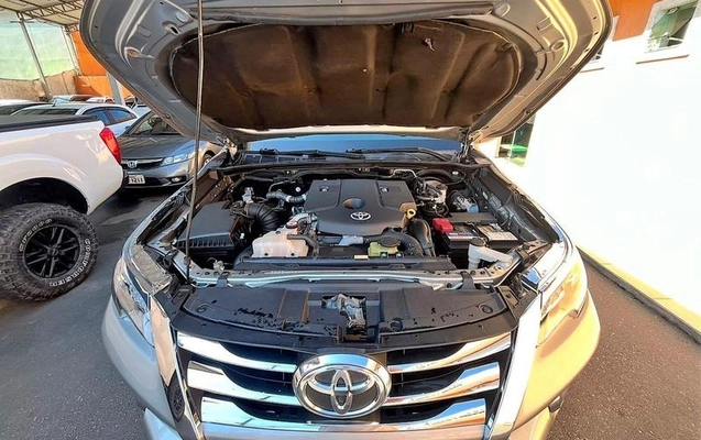 imagem-https://www.socarrao.com.br/sc-vehicle-images-prod/3304924/1787079414231-8392419_0_B_4f99d459c3.jpeg