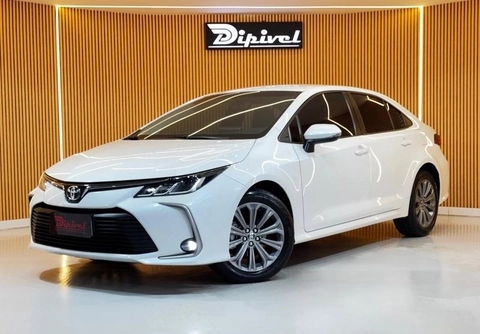 Toyota Corolla 2022 Branco — foto 1 de 3
