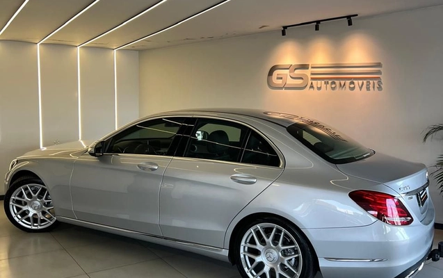 imagem-https://www.socarrao.com.br/sc-vehicle-images-prod/3304928/1787079421790-gb-b8db9cc.jpeg