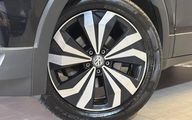 imagem-https://www.socarrao.com.br/sc-vehicle-images-prod/3305151/1789301841501-8392517_1_B_66b9b846a4.jpeg