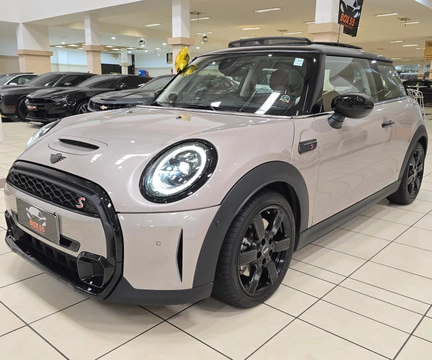 MINI COOPER 2023 Cinza — foto 1 de 3