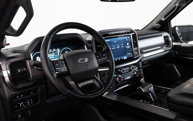imagem-https://www.socarrao.com.br/sc-vehicle-images-prod/3305223/1789410168723-8359806_3_B_779c847a47.jpeg