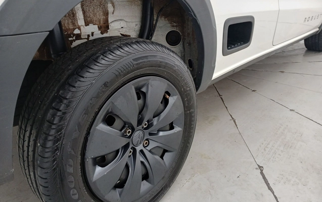 imagem-https://www.socarrao.com.br/sc-vehicle-images-prod/3305267/1787080449801-2_041407.jpg