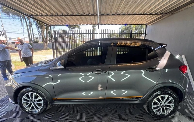 imagem-https://www.socarrao.com.br/sc-vehicle-images-prod/3305541/1787666025794-8391617_8_B_d29b162dbb.jpeg