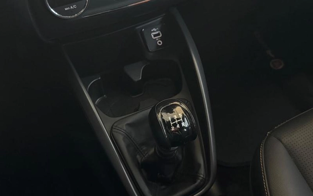 imagem-https://www.socarrao.com.br/sc-vehicle-images-prod/3305541/1787666025806-8391617_18_B_33fe8b74f5.jpeg