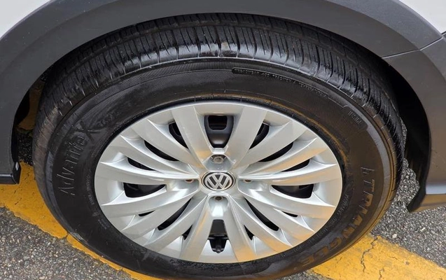 imagem-https://www.socarrao.com.br/sc-vehicle-images-prod/3305717/1787419408266-8381823_18_B_d132c445d7.jpeg