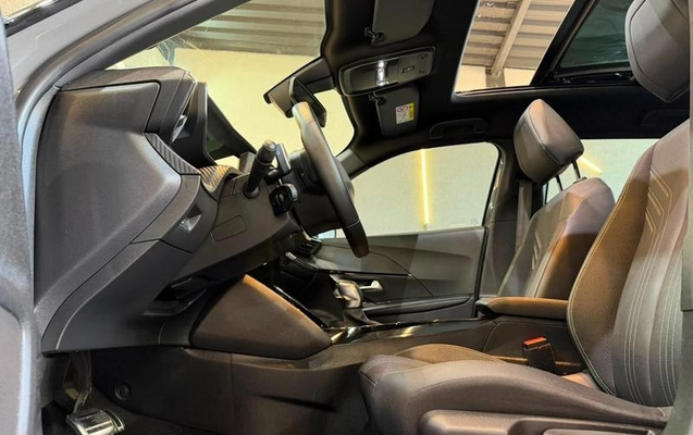 imagem-https://www.socarrao.com.br/sc-vehicle-images-prod/3305778/1787574137793-8392690_14_B_1a096b526d.jpeg