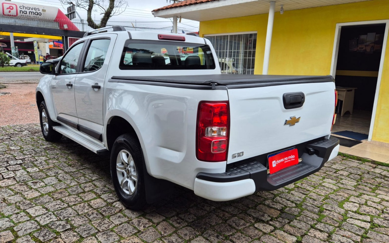 imagem-https://www.socarrao.com.br/sc-vehicle-images-prod/3306003/1787082464888-V2hhdHNBcHAgSW1hZ2UgMjAyNi0wOC0xOCBhdCAxNS41Mi4yNSAoMSkuanBlZw.jpeg