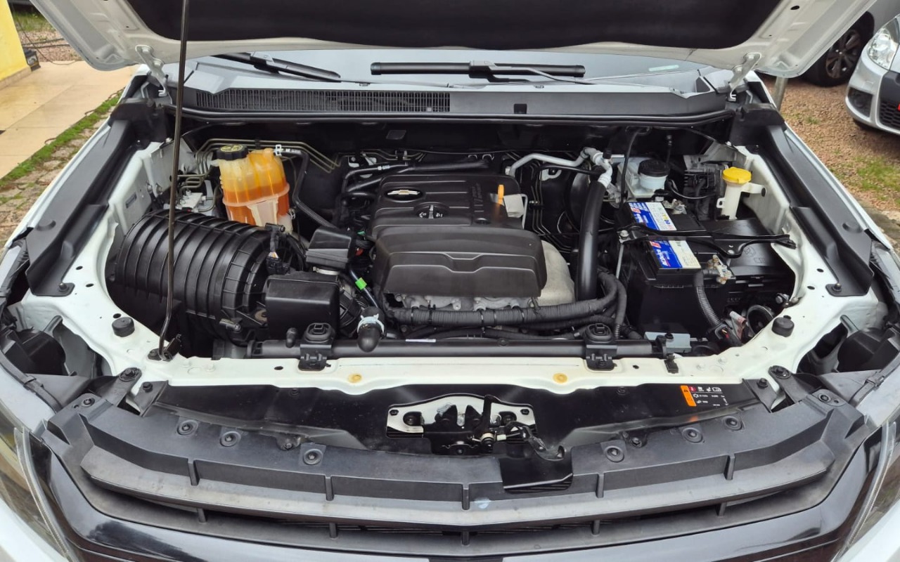 imagem-https://www.socarrao.com.br/sc-vehicle-images-prod/3306003/1787082466156-V2hhdHNBcHAgSW1hZ2UgMjAyNi0wOC0xOCBhdCAxNS41Mi4yNy5qcGVn.jpeg
