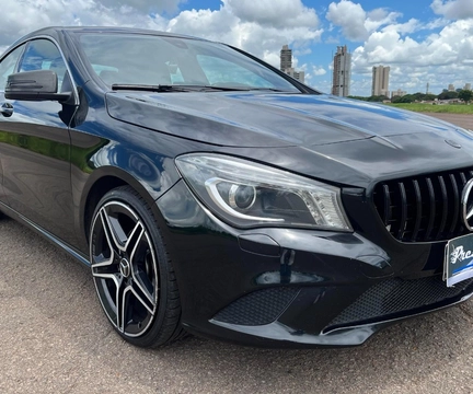 Mercedes-Benz CLA-200 2016 Preto — foto 1 de 3