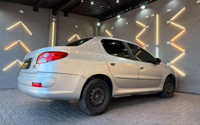 imagem-https://www.socarrao.com.br/sc-vehicle-images-prod/3306060/1787574143244-8384029_8_B_aa6509d718.jpeg