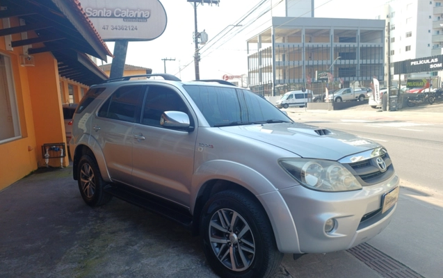 imagem-https://www.socarrao.com.br/sc-vehicle-images-prod/3306065/1787145209701-app-photos-hnX9AdFM0l1rkmDqCdhBOtWXV1Gez7Jr.jpg