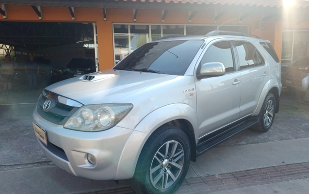 imagem-https://www.socarrao.com.br/sc-vehicle-images-prod/3306065/1787145209702-app-photos-J250PTnc4tJFiGEJYzmrf9cjbx96j94E.jpg