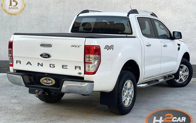 imagem-https://www.socarrao.com.br/sc-vehicle-images-prod/3306312/1789676094568-8311073_0_B_b3c1631f45.jpeg