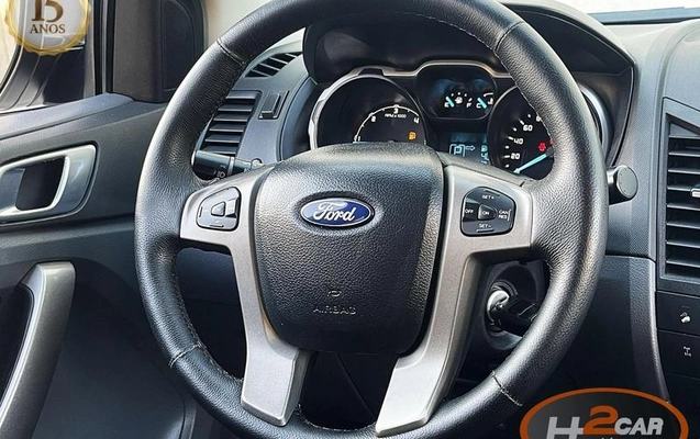 imagem-https://www.socarrao.com.br/sc-vehicle-images-prod/3306312/1789676094580-8311073_6_B_0a87d01698.jpeg
