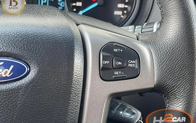 imagem-https://www.socarrao.com.br/sc-vehicle-images-prod/3306312/1789676094587-8311073_16_B_b53abf1318.jpeg