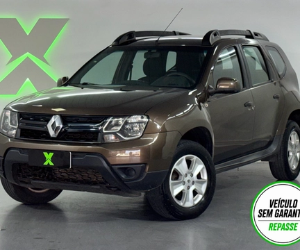 Renault Duster 2017 Marrom — foto 1 de 3