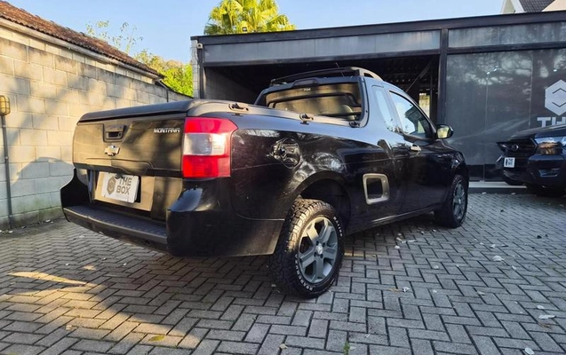 imagem-https://www.socarrao.com.br/sc-vehicle-images-prod/3306352/1787083851347-8392066_3_B_867b49ca89.jpeg