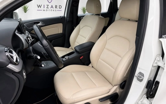 imagem-https://www.socarrao.com.br/sc-vehicle-images-prod/3306497/1787084158843-vehicle_image_1787083743_7a7e76d60f4163b871cbd242de2087b2.jpeg