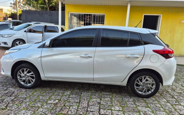 imagem-https://www.socarrao.com.br/sc-vehicle-images-prod/3306651/1787084518232-V2hhdHNBcHAgSW1hZ2UgMjAyNi0wOC0xOCBhdCAxNy4wNC41NyAoNSkuanBlZw.jpeg