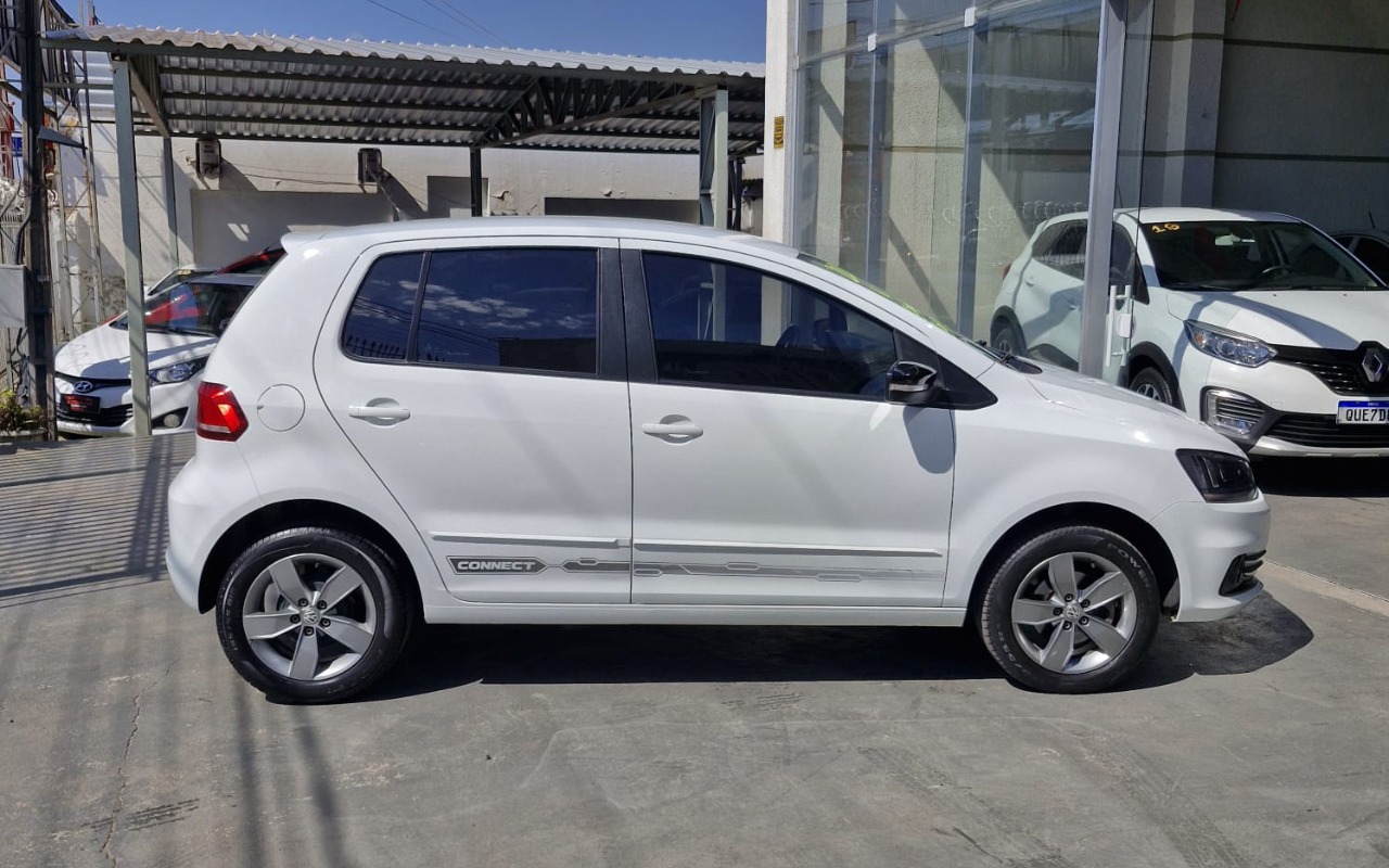 imagem-https://www.socarrao.com.br/sc-vehicle-images-prod/3306661/1787084564944-OC5qcGVn.jpeg