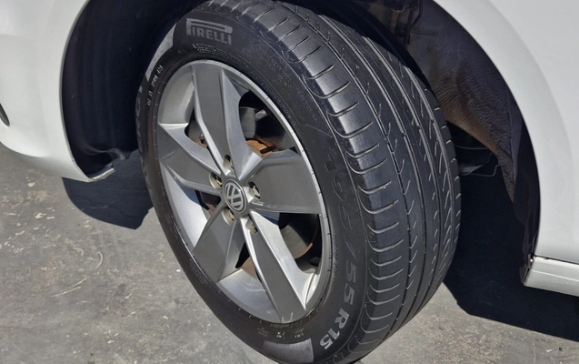 imagem-https://www.socarrao.com.br/sc-vehicle-images-prod/3306661/1787084565519-MTMuanBlZw.jpeg