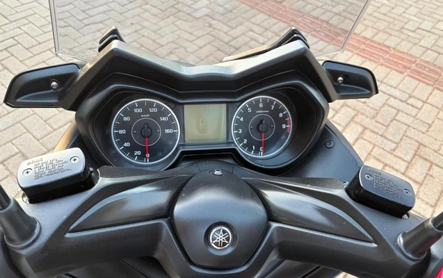 imagem-https://www.socarrao.com.br/sc-vehicle-images-prod/3306662/1787085892582-8392601_8_B_2833c33c91.jpeg
