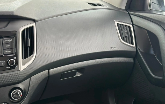 imagem-https://www.socarrao.com.br/sc-vehicle-images-prod/3306719/1787084783847-52a4dff826744a27af405adc0fc657f1_1787084582257.jpg