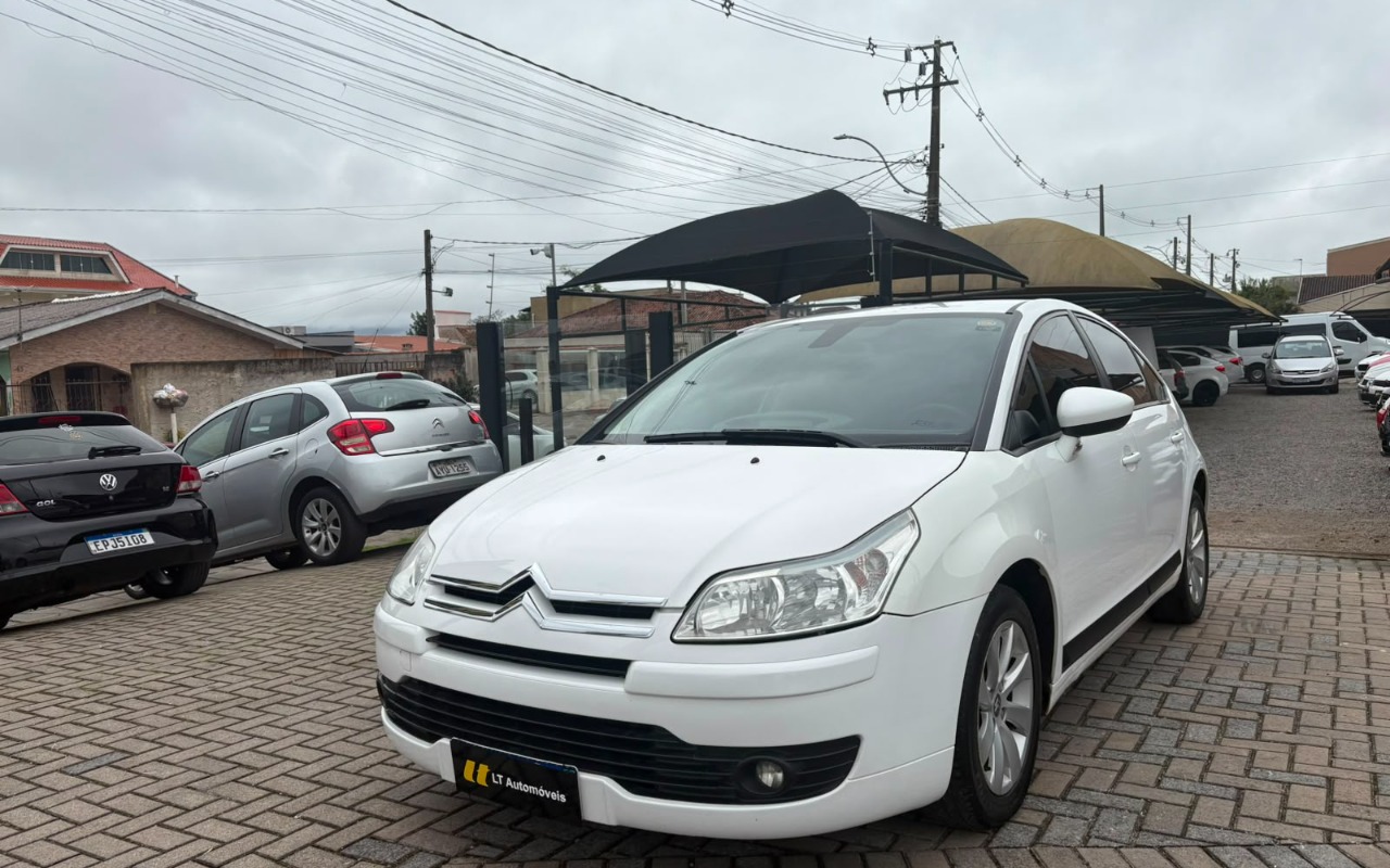 Citroën C4 2013 Branco — foto 1 de 3