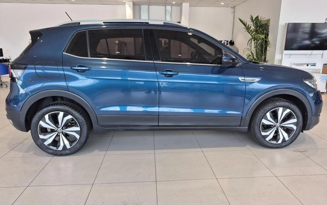 imagem-https://www.socarrao.com.br/sc-vehicle-images-prod/3306795/1787859285931-8280153_11_B_e873ef856a.jpeg