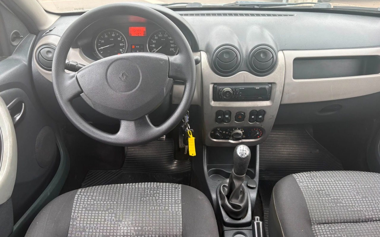 imagem-https://www.socarrao.com.br/sc-vehicle-images-prod/3306880/1787085142603-V2hhdHNBcHAgSW1hZ2UgMjAyNi0wOC0xNyBhdCAxMi4yNC40MCAoMikuanBlZw.jpeg