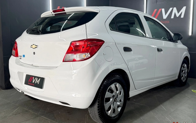imagem-https://www.socarrao.com.br/sc-vehicle-images-prod/3306995/1787085518091-003_cffd00af85299ef6f4badf96f6d99b34.png