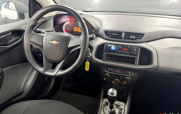 imagem-https://www.socarrao.com.br/sc-vehicle-images-prod/3306995/1787085518095-003_6c1edebf63a878c3279e886990675f0f.png