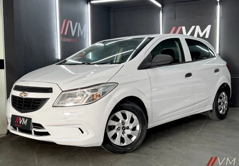 Chevrolet Onix 2018 Branco — foto 1 de 3