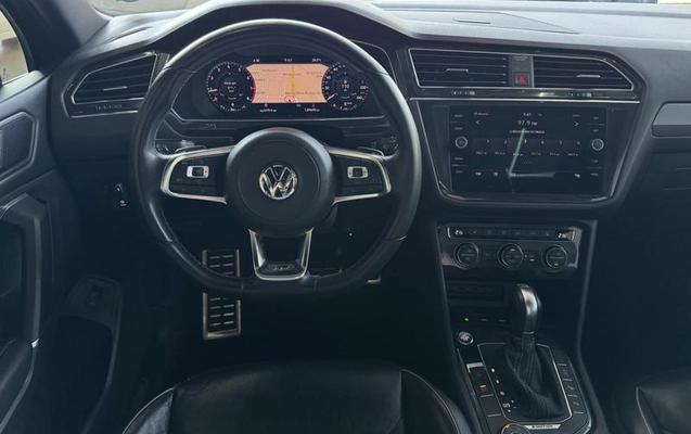 imagem-https://www.socarrao.com.br/sc-vehicle-images-prod/3307020/1787163196119-8386643_7_B_c24f588cc1.jpeg