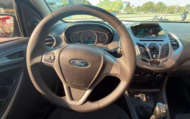imagem-https://www.socarrao.com.br/sc-vehicle-images-prod/3307193/1787086081593-8391494_0_B_7cafe07b71.jpeg