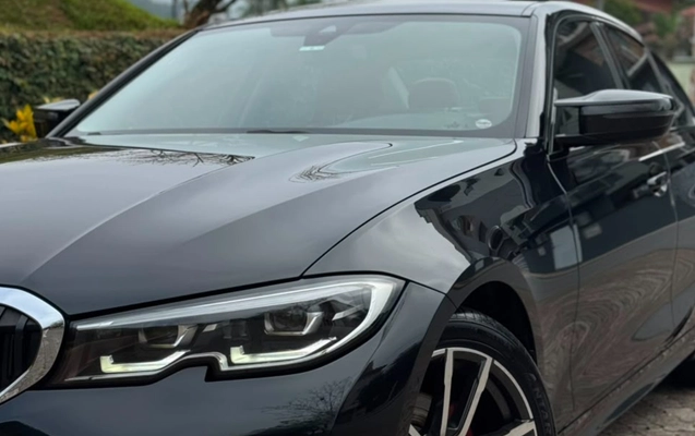 imagem-https://www.socarrao.com.br/sc-vehicle-images-prod/3307234/1787162642442-V2hhdHNBcHAgSW1hZ2UgMjAyNi0wOC0wNSBhdCAxMC4xNy4yMS5qcGVn.jpeg