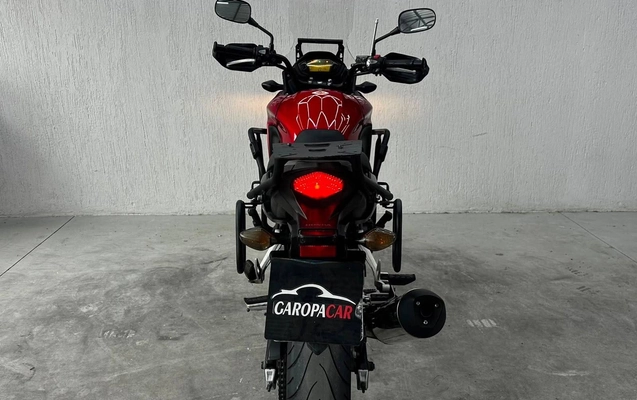 imagem-https://www.socarrao.com.br/sc-vehicle-images-prod/3307239/1787086674436-0363294b553f404bb4498e4d5a030330_1787086149782.jpg