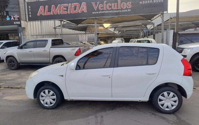 imagem-https://www.socarrao.com.br/sc-vehicle-images-prod/3307251/1787086488093-SU1HLTIwMjYwODE4LVdBMDAxMy5qcGc.jpg