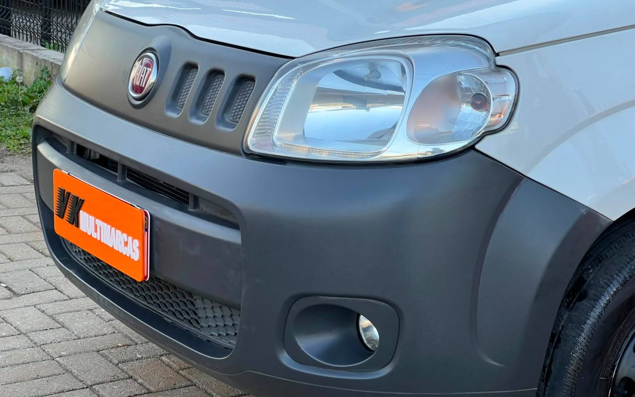 imagem-https://www.socarrao.com.br/sc-vehicle-images-prod/3307312/1787086495218-V2hhdHNBcHAgSW1hZ2UgMjAyNi0wOC0xOCBhdCAxNy4zOC40MiAoNCkuanBlZw.jpeg