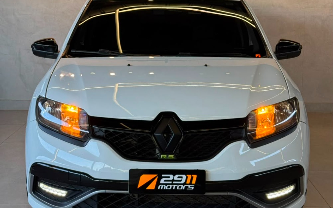 imagem-https://www.socarrao.com.br/sc-vehicle-images-prod/3307380/1787086664543-V2hhdHNBcHAgSW1hZ2UgMjAyNi0wOC0xOCBhdCAwOS40NC4xNS5qcGVn.jpeg