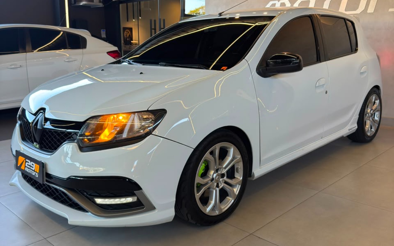 imagem-https://www.socarrao.com.br/sc-vehicle-images-prod/3307380/1787086664608-V2hhdHNBcHAgSW1hZ2UgMjAyNi0wOC0xOCBhdCAwOS40NC4xNiAoNCkuanBlZw.jpeg
