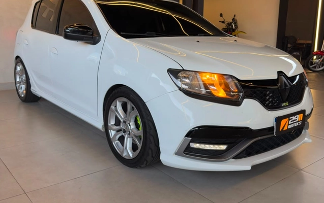 imagem-https://www.socarrao.com.br/sc-vehicle-images-prod/3307380/1787086664676-V2hhdHNBcHAgSW1hZ2UgMjAyNi0wOC0xOCBhdCAwOS40NC4xNiAoMykuanBlZw.jpeg