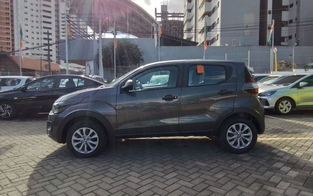 imagem-https://www.socarrao.com.br/sc-vehicle-images-prod/3307475/1787086900038-2_060135.jpg