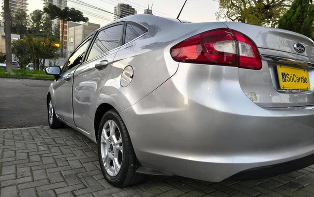 imagem-https://www.socarrao.com.br/sc-vehicle-images-prod/3307603/1788371680560-8393505_10_B_a692b68b98.jpeg