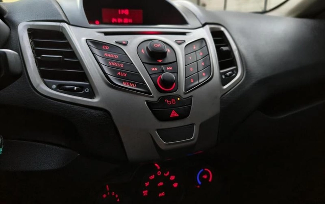 imagem-https://www.socarrao.com.br/sc-vehicle-images-prod/3307603/1788371680589-8393505_17_B_c2a9f35f64.jpeg