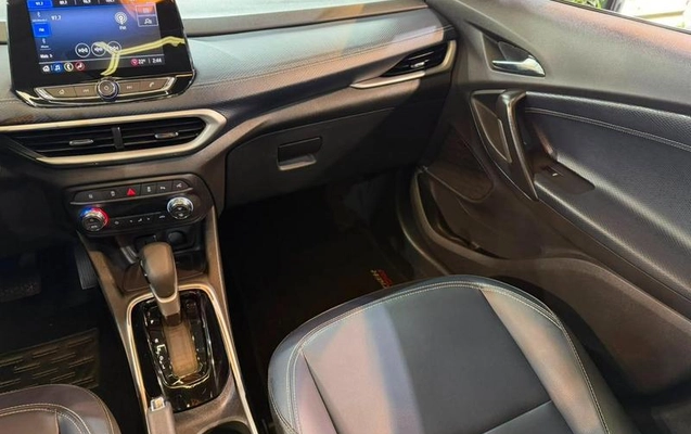 imagem-https://www.socarrao.com.br/sc-vehicle-images-prod/3307671/1789147802404-8385653_18_B_b89d036c25.jpeg